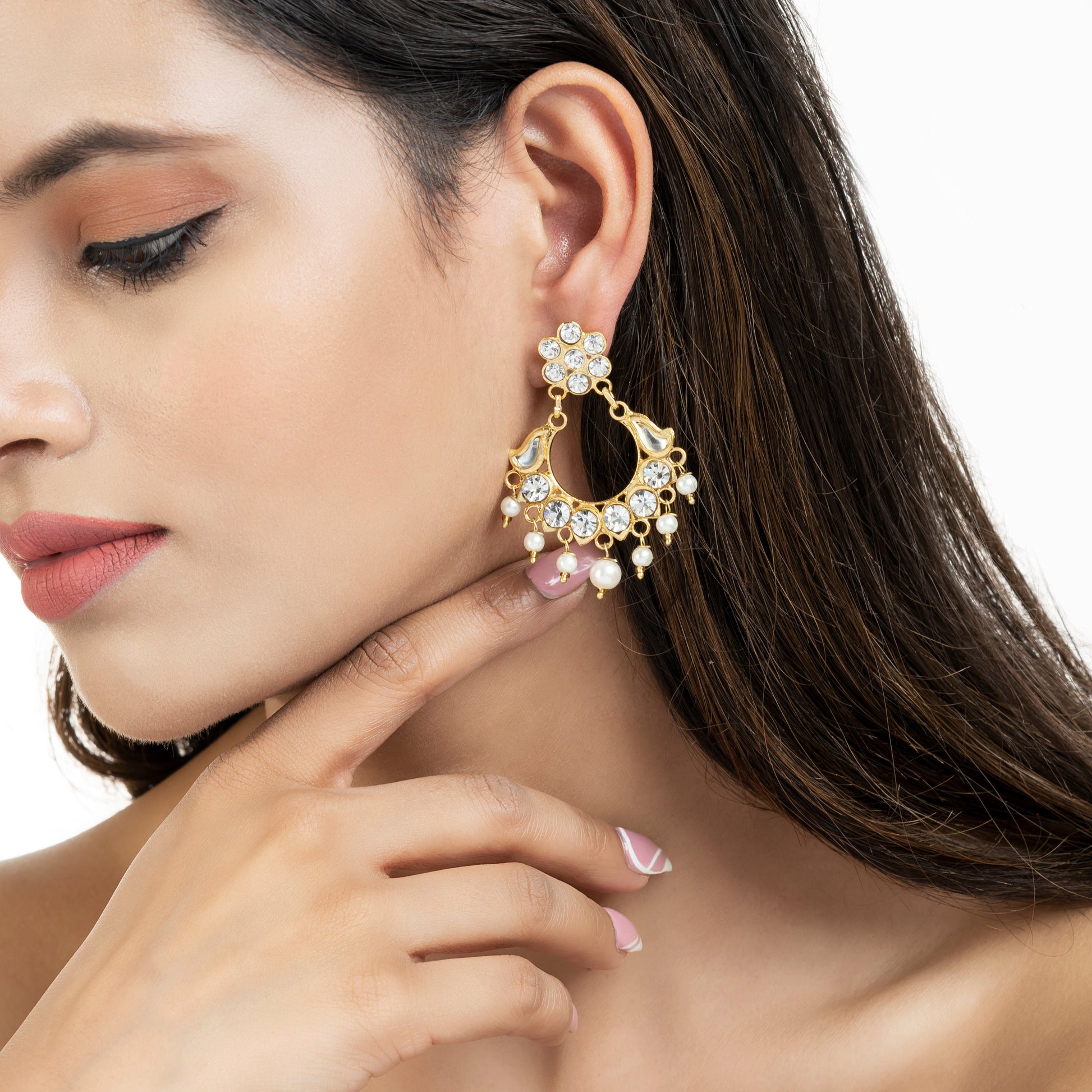 22K Gold Finishing Earrings - Feminine Earrings - Kundan Earrings - Danish Jewellers® 